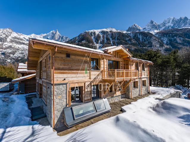 Chalet avec terrasse