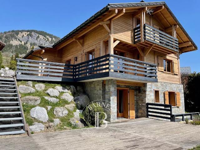 Chalet avec terrasse