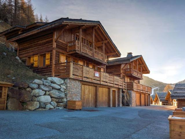 Chalet avec vue panoramique et terrasse