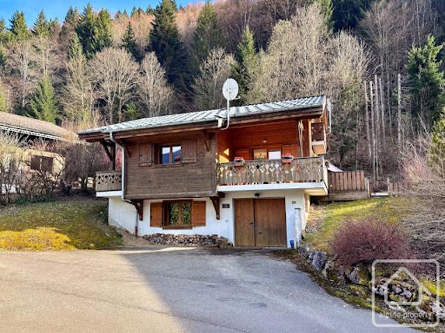 Chalet avec terrasse