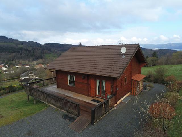 Chalet avec terrasse
