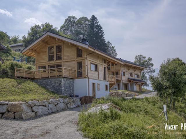 Chalet avec terrasse