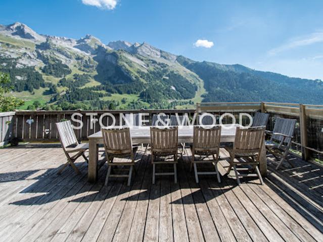 Chalet avec terrasse