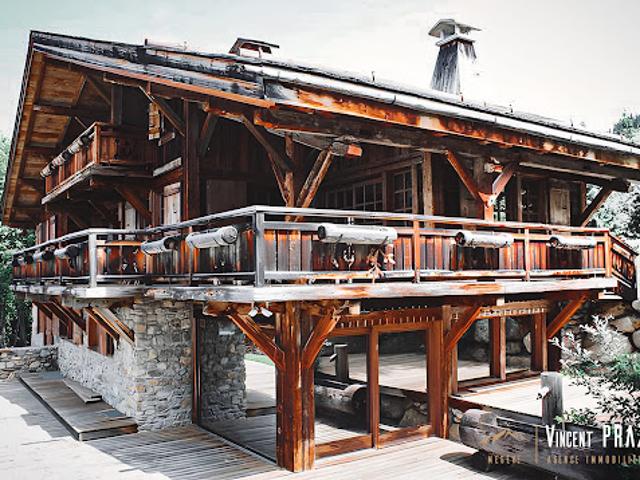 Chalet avec terrasse