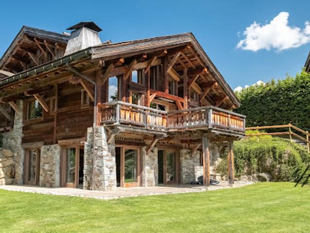Chalet avec terrasse