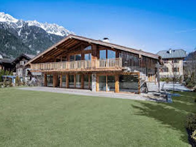 Chalet avec terrasse