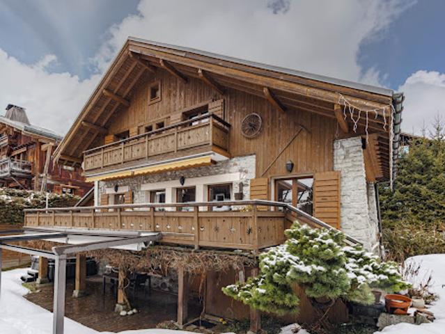 Chalet avec terrasse