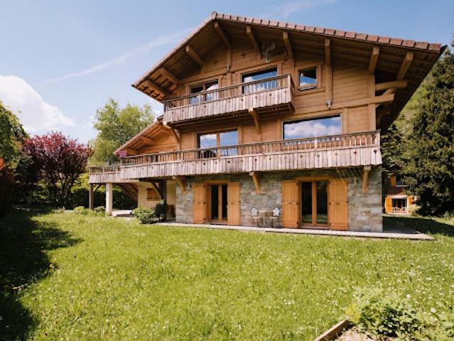 Chalet avec terrasse