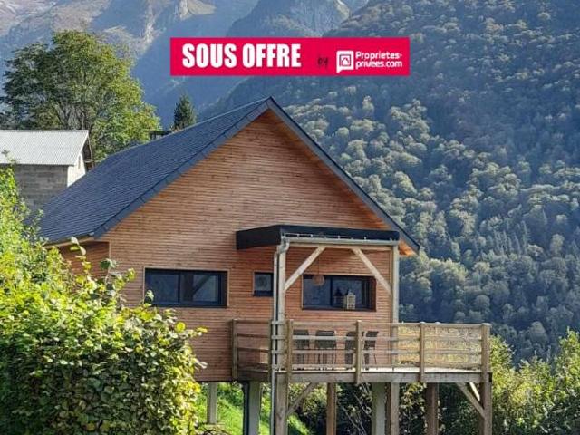 Chalet avec vue exceptionnelle sur les Pyrénées