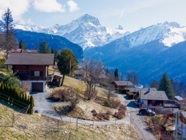 Chalet avec vue panoramique à Gryon, commune de Bex