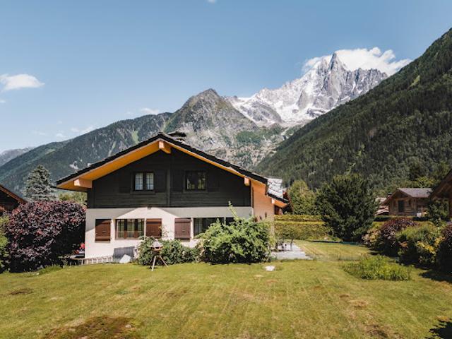 Chalet avec vue panoramique et terrasse