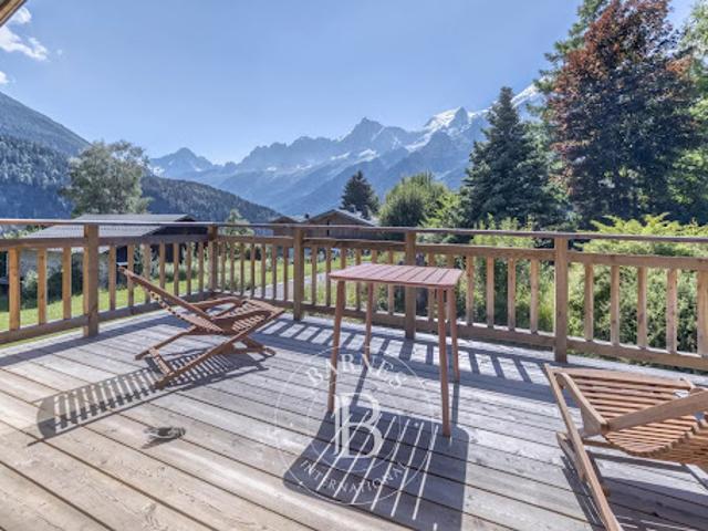 Chalet avec vue panoramique et terrasse