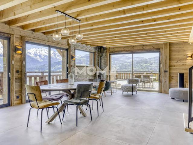 Chalet avec vue panoramique et terrasse