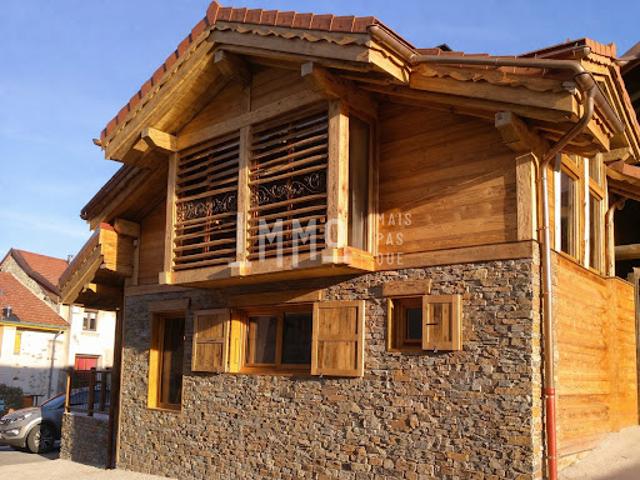 Chalet avec vue panoramique et terrasse