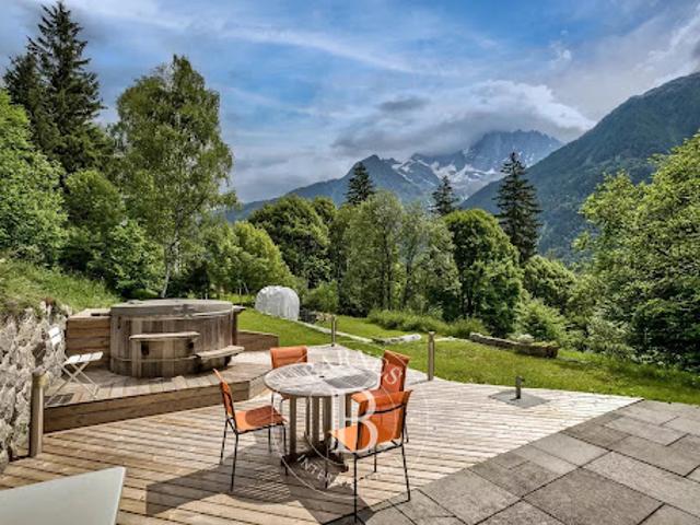 Chalet avec vue panoramique et terrasse