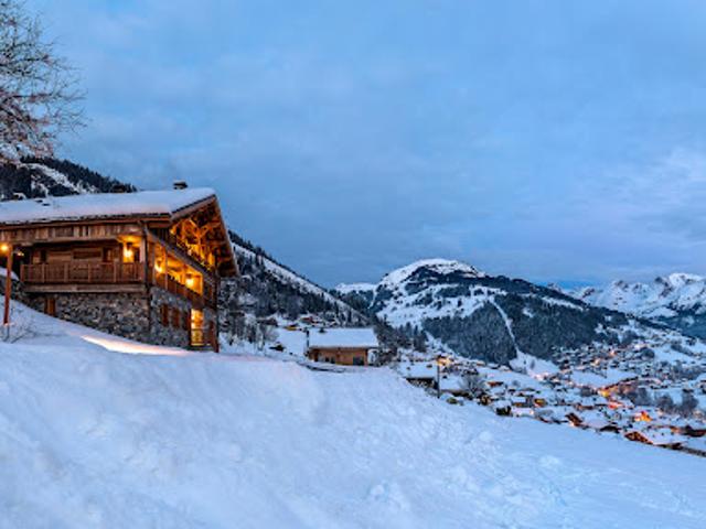Chalet avec vue panoramique et terrasse