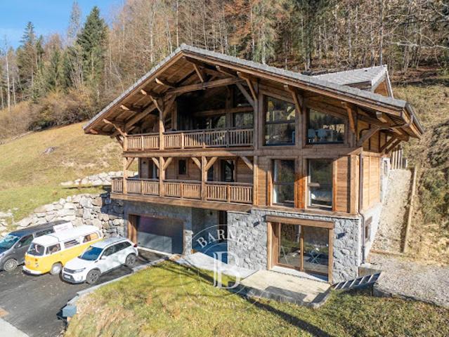Chalet avec vue panoramique et terrasse