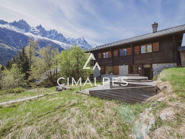 Chalet avec vue panoramique et terrasse