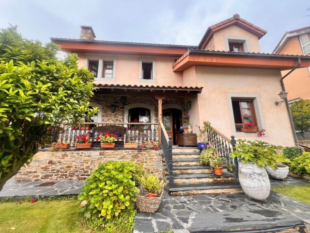 Chalet, Avilés