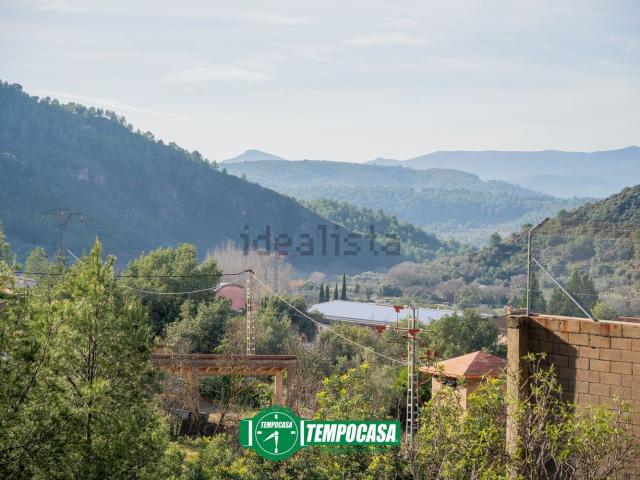 Chalet, Azuébar