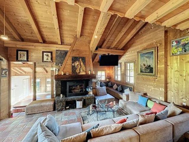 Chalet bois à Demi Quatier