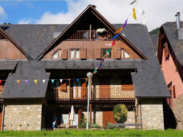 Chalet, Bossóst