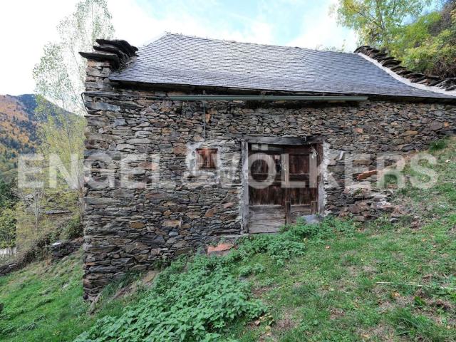 Chalet, Bausen