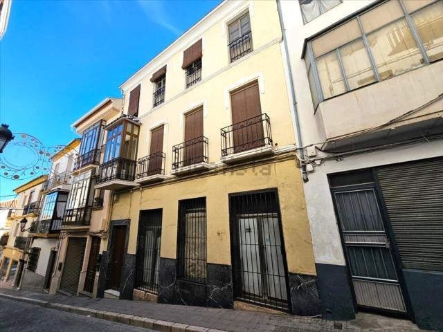 Chalet, Baena