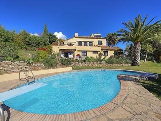 Chalet, Bahía Dorada, Estepona