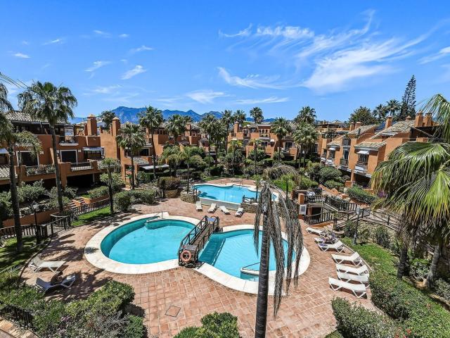 Chalet, Bahía de Marbella, Marbella