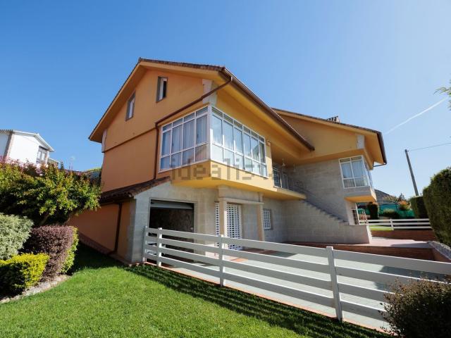 Chalet, Baiona