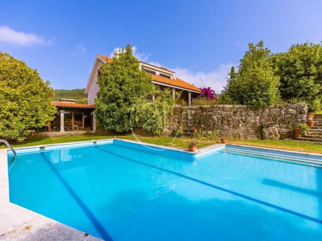 Chalet, Baiona