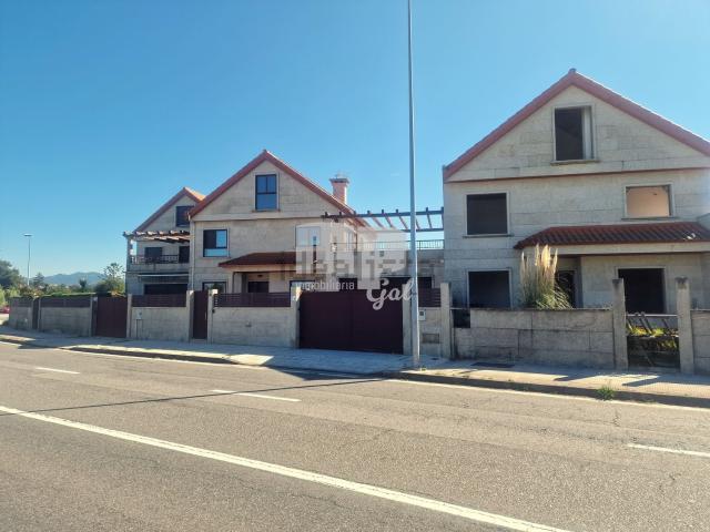 Chalet, Baiona