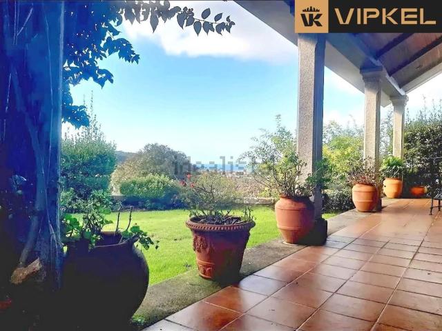Chalet, Baiona