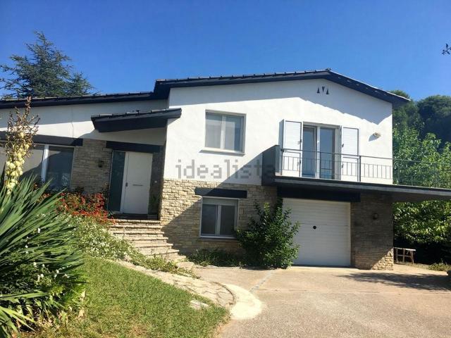 Chalet, Banyoles