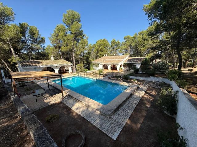 Chalet, Banyeres de Mariola