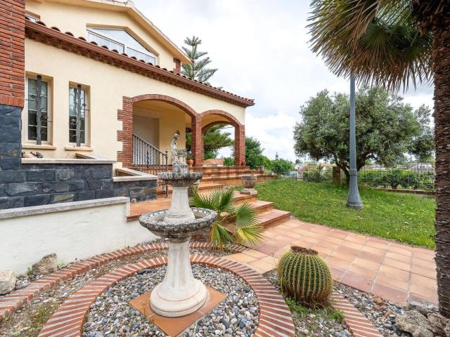 Chalet, Banyeres del Penedès