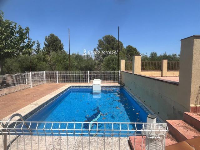 Chalet, Banyeres del Penedès