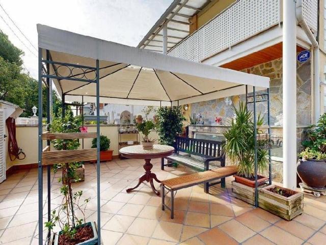 Chalet, Barberà del Vallès