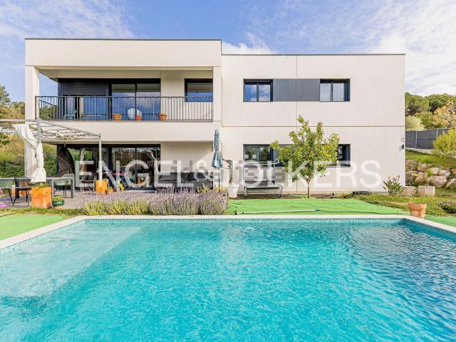 Chalet, Begues
