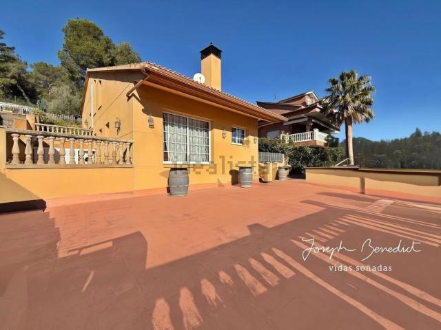 Chalet, Begues