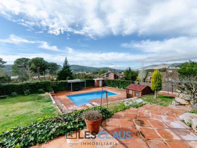 Chalet, Begues