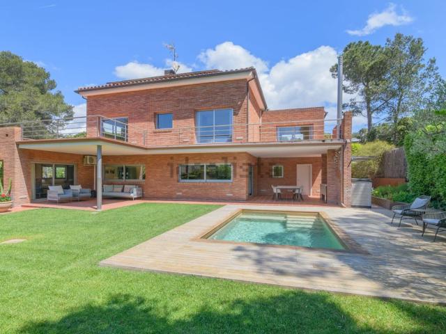 Chalet, Begues