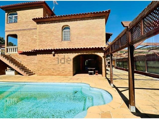 Chalet, Begues