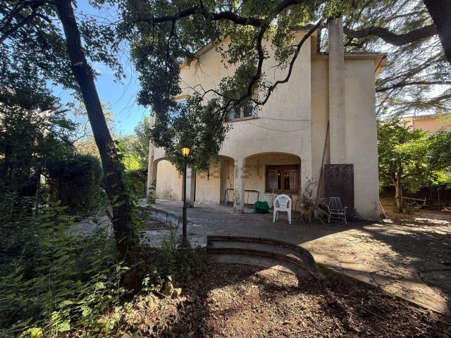 Chalet, Begues