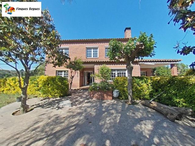 Chalet, Begues