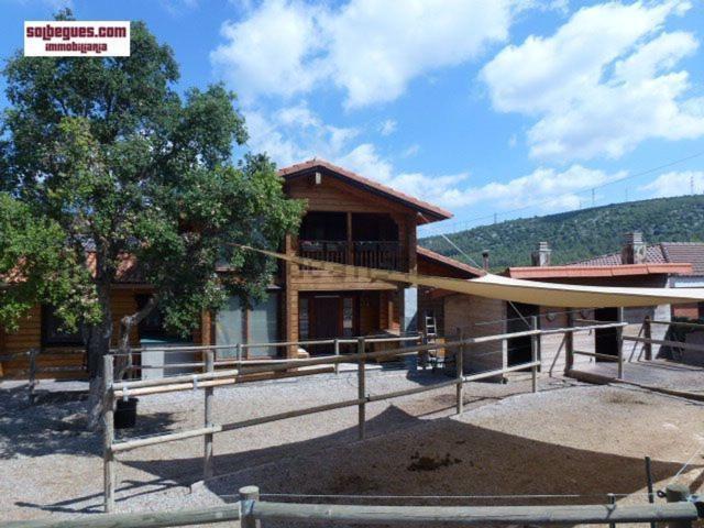 Chalet, Begues