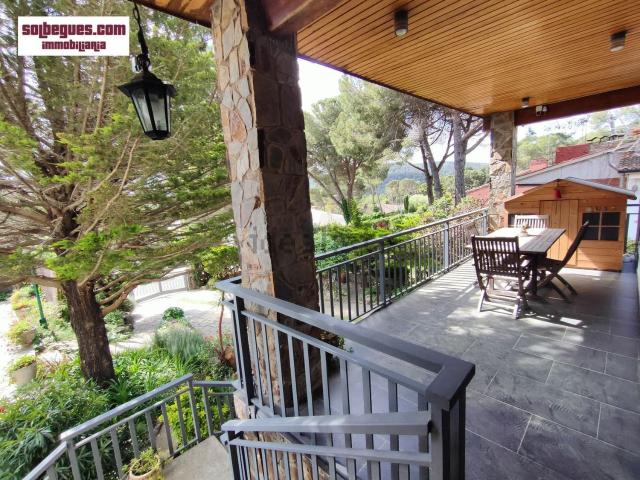 Chalet, Begues