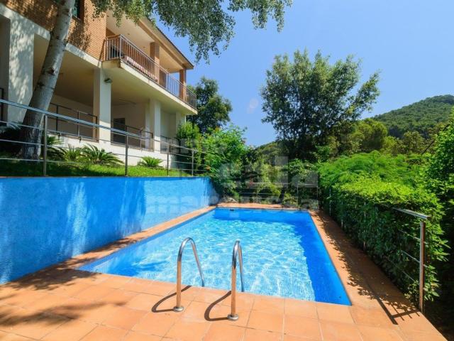 Chalet, Begur