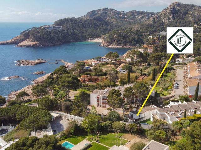 Chalet, Begur